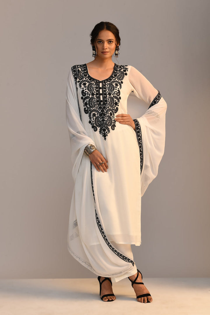 Cream Embroidered Straight Kurta 3 Pcs Set