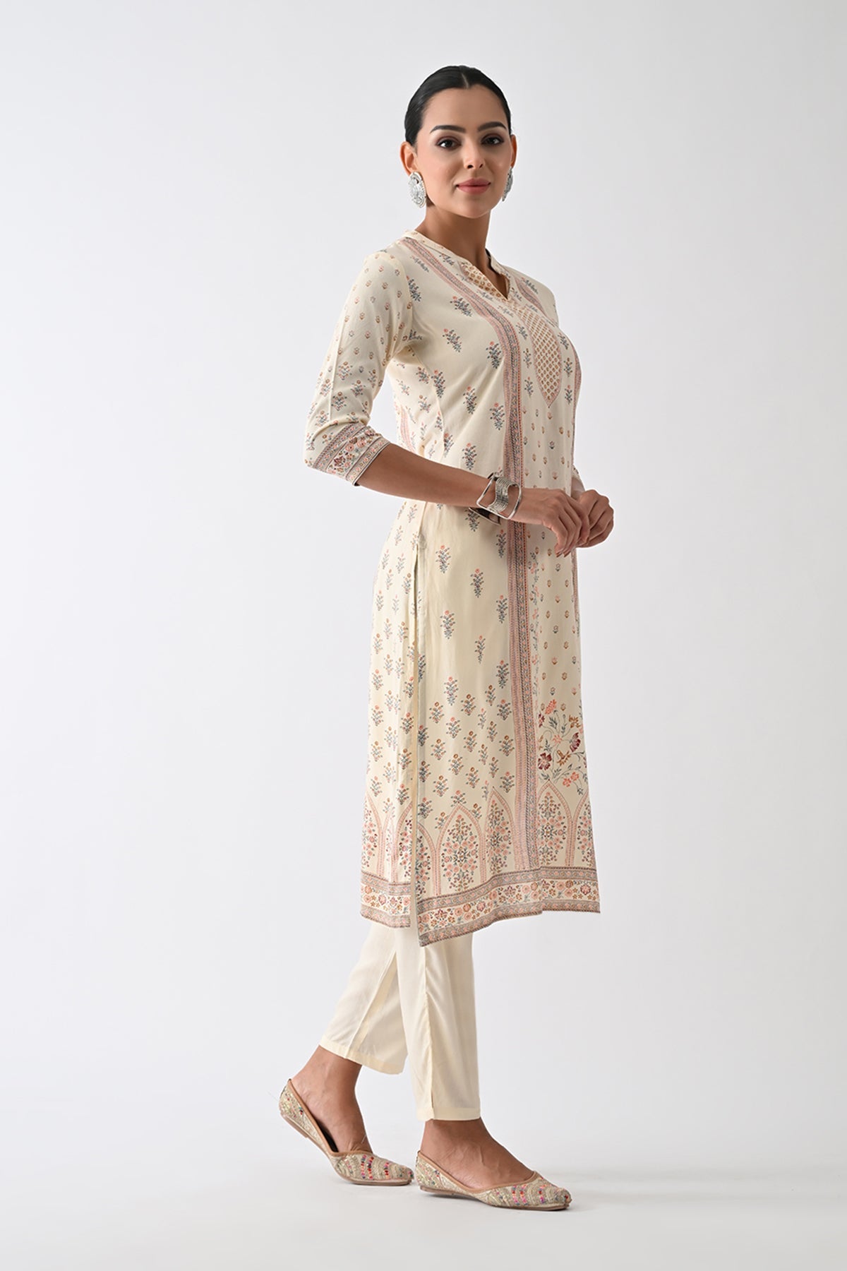 Cream Printed Kurta 3 Pcs Set