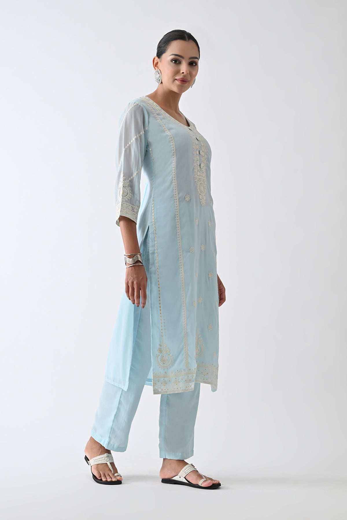 Blue Embroidered Kurta 3 Pcs Set
