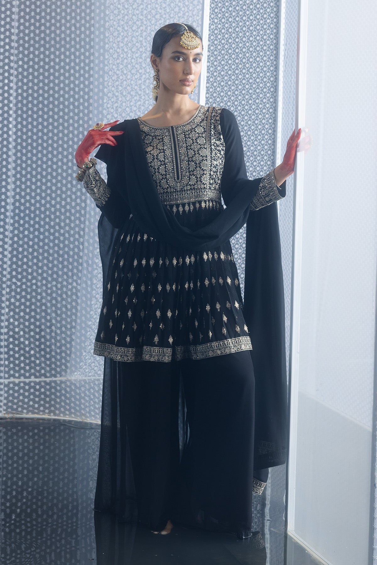 Black Embroidered Flared Kurta 3 Pcs Set