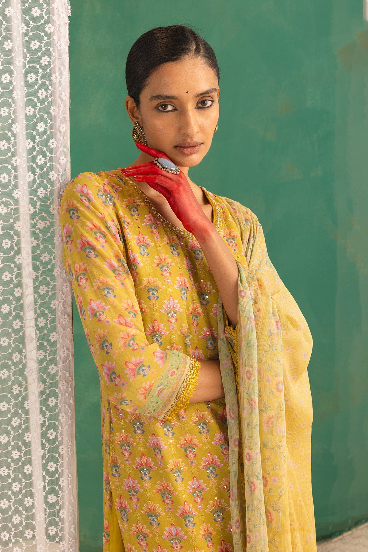 Green Embellished Straight Kurta 3 Pcs Set