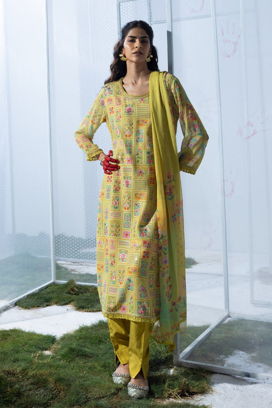 Green Embellished Straight Kurta Set