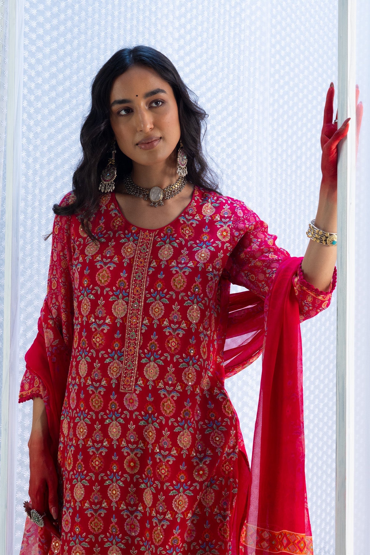 Pink Embroidered Straight Kurta 3 Pcs Set