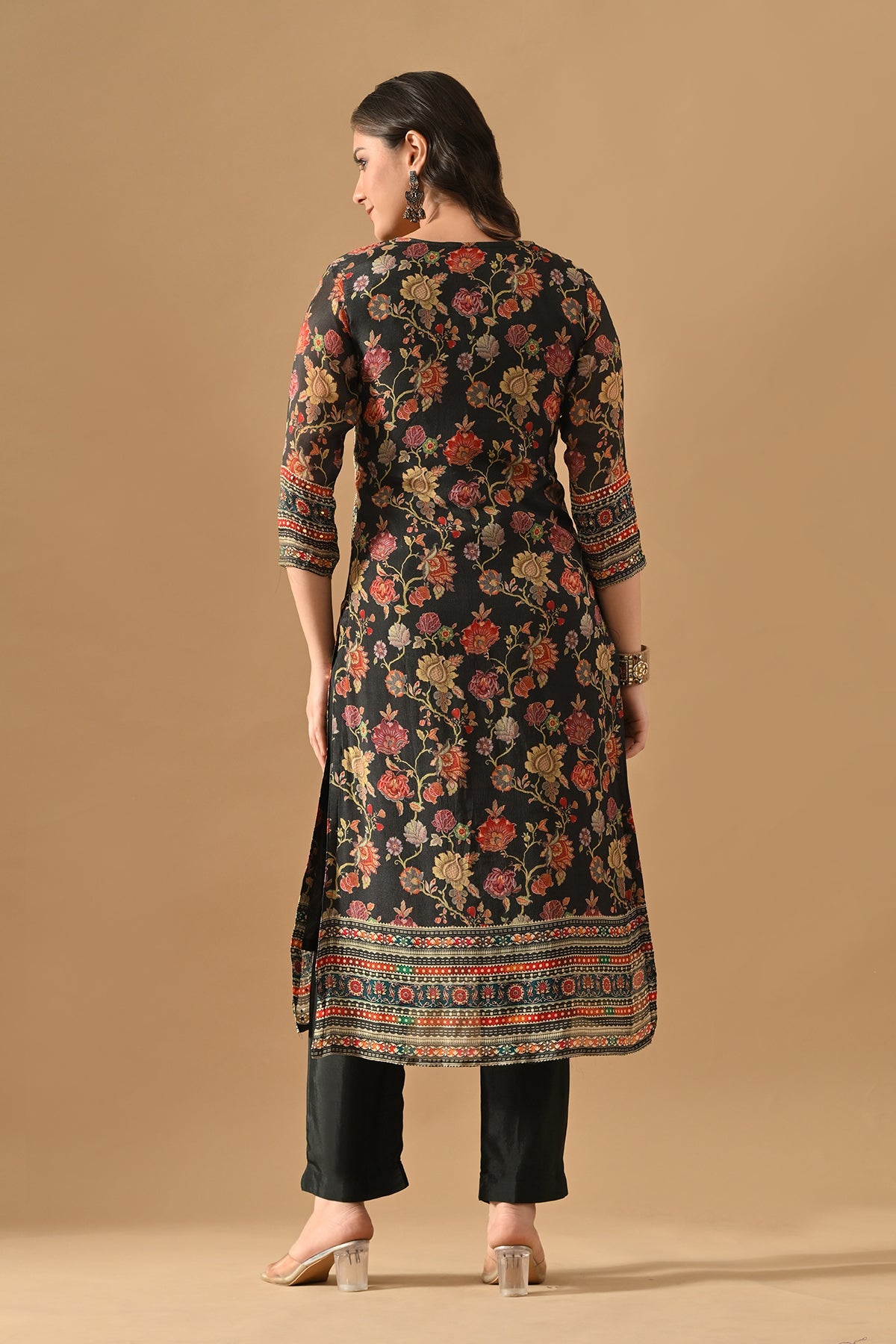 Grey Embellished Kurta 3 Pcs Set