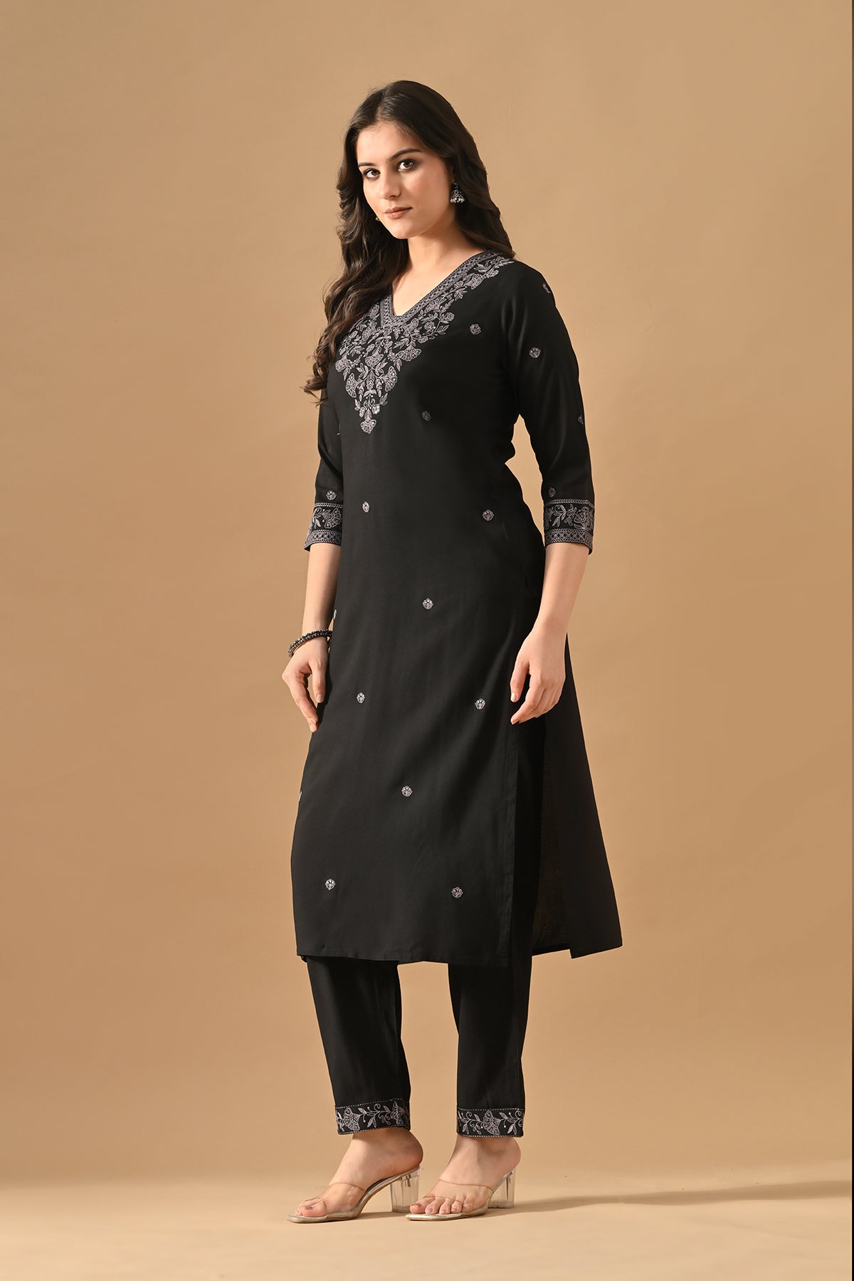 Black Embroidered Kurta 2 Pcs Set