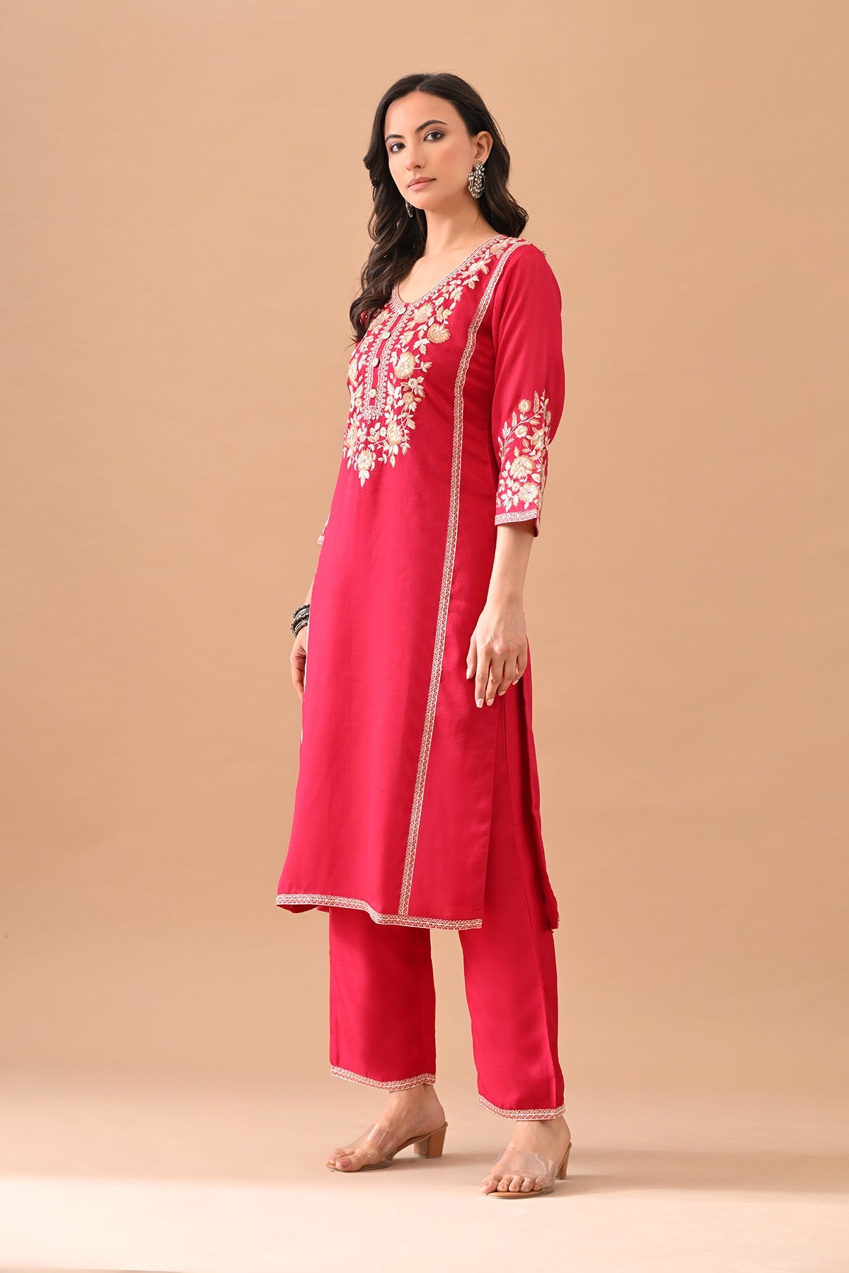 Magenta Embroidered Kurta 3 Pcs Set