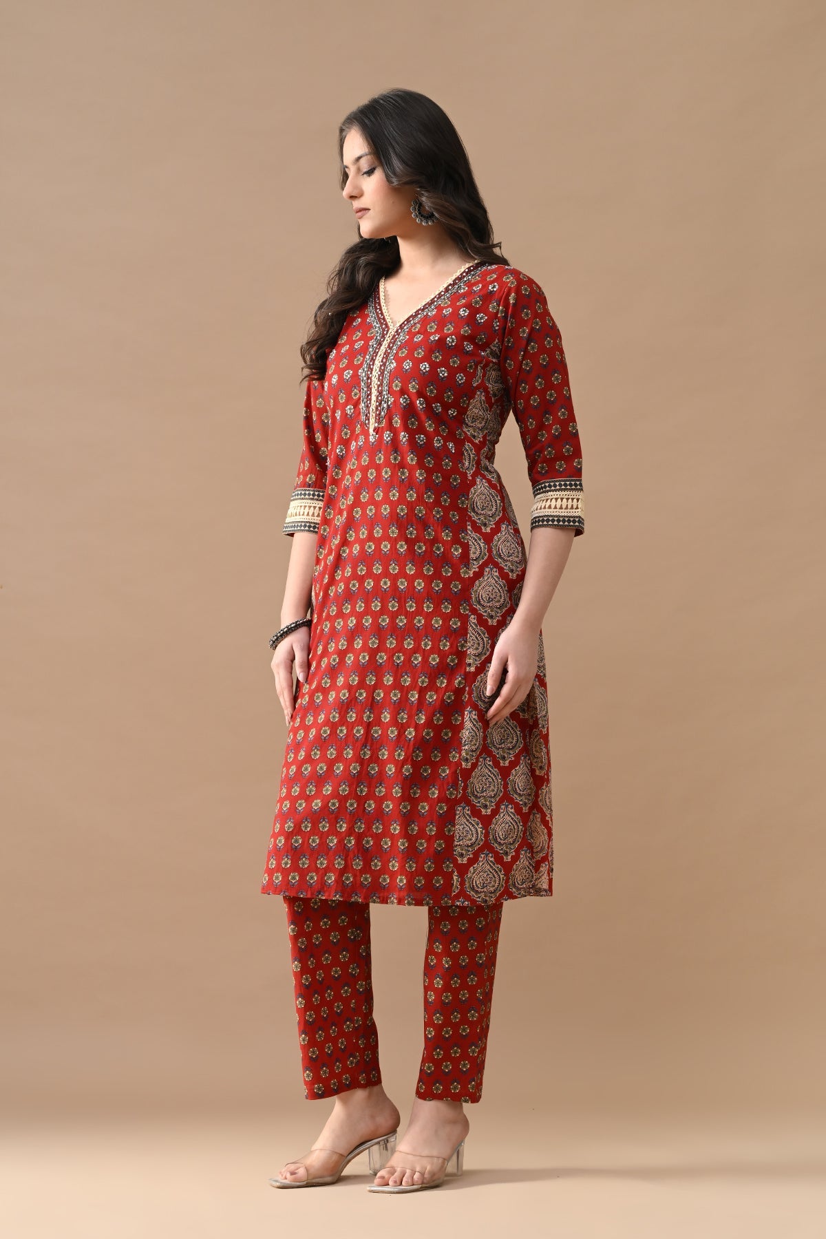 Maroon Floral Printed Kurta 2 Pcs Set