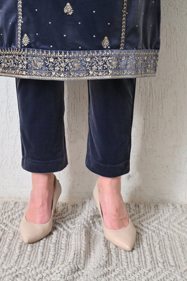 Winter Grey Zari Embroideredred Solid Velvet Kurta Set