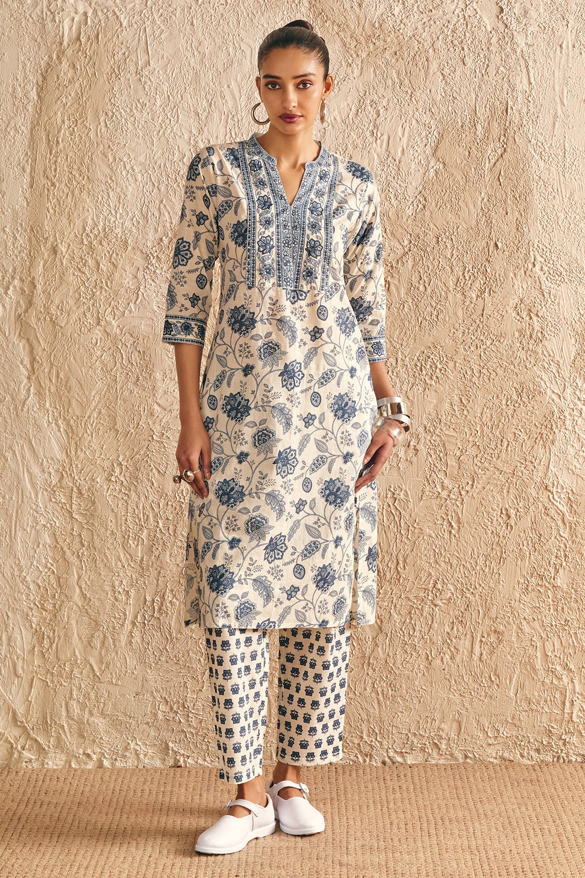 White Printed Kurta 3 Pcs Set