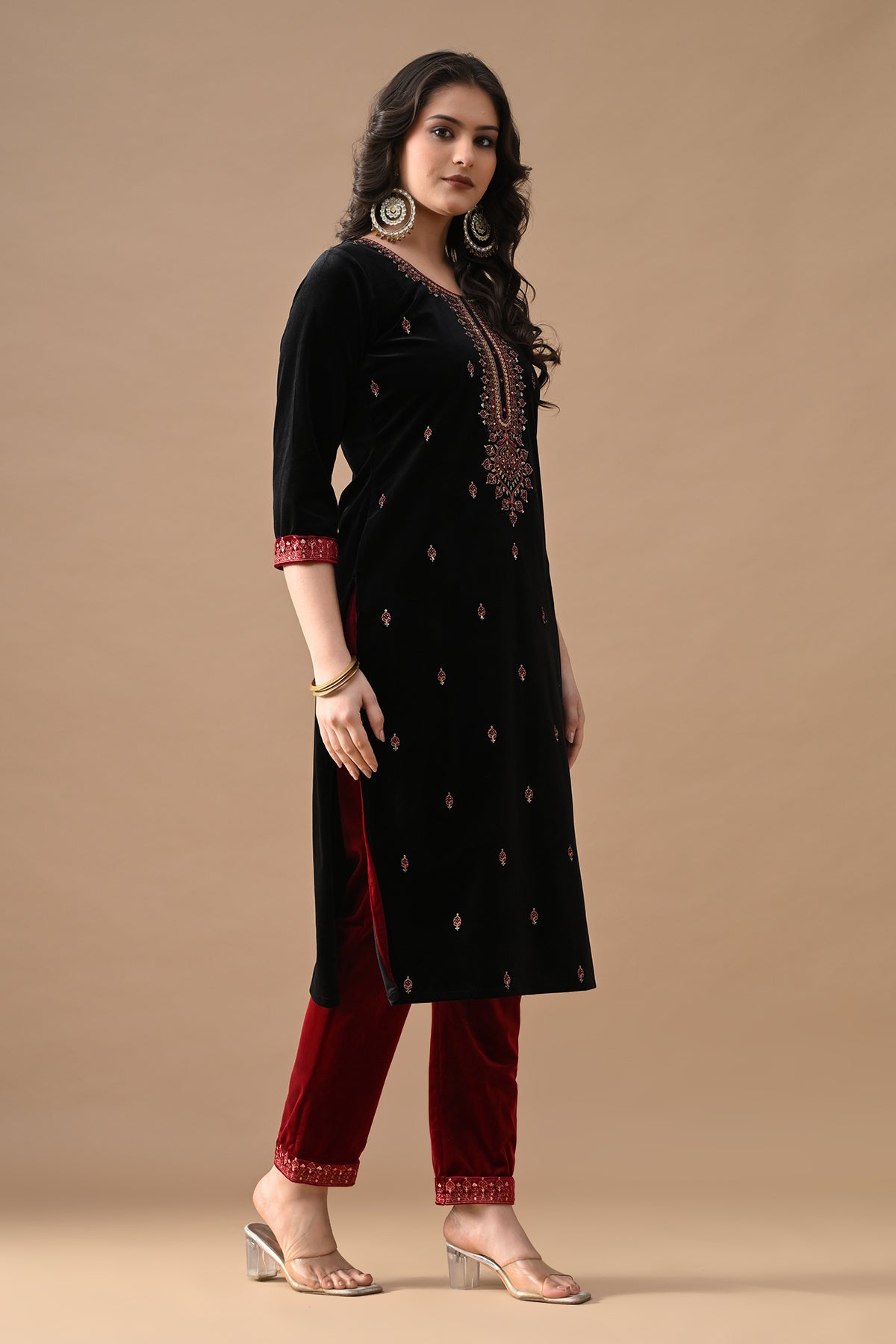 Black Embroidered Velvet Kurta 3 Pcs Set