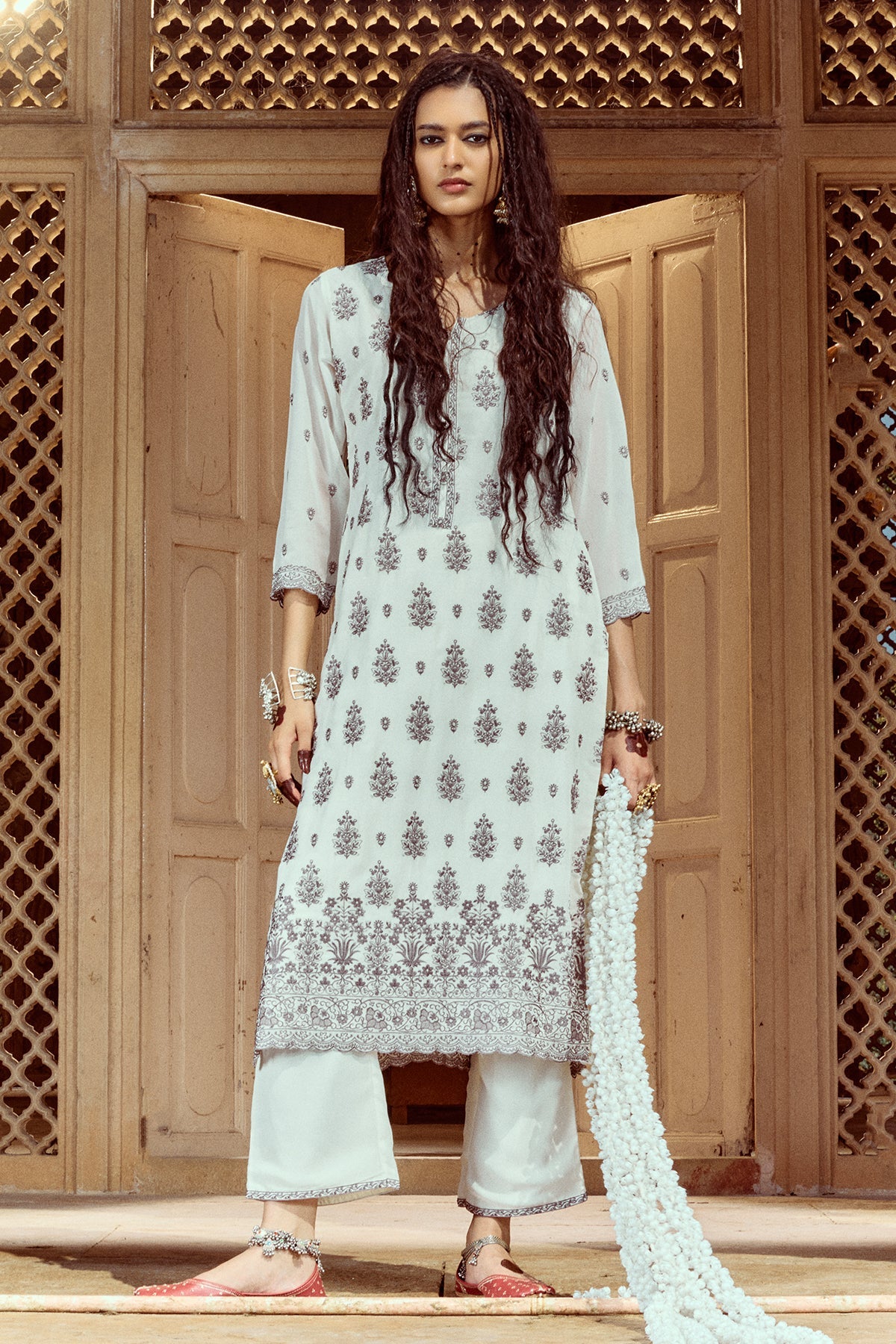 Cream Embroidered Kurta 3 Pcs Set