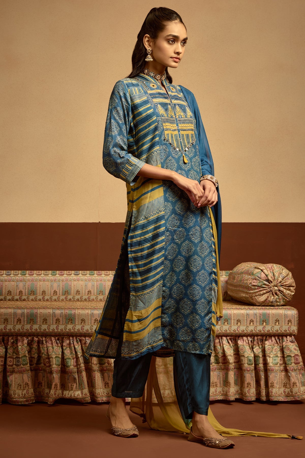 Blue Printed Kurta 3 Pcs Set