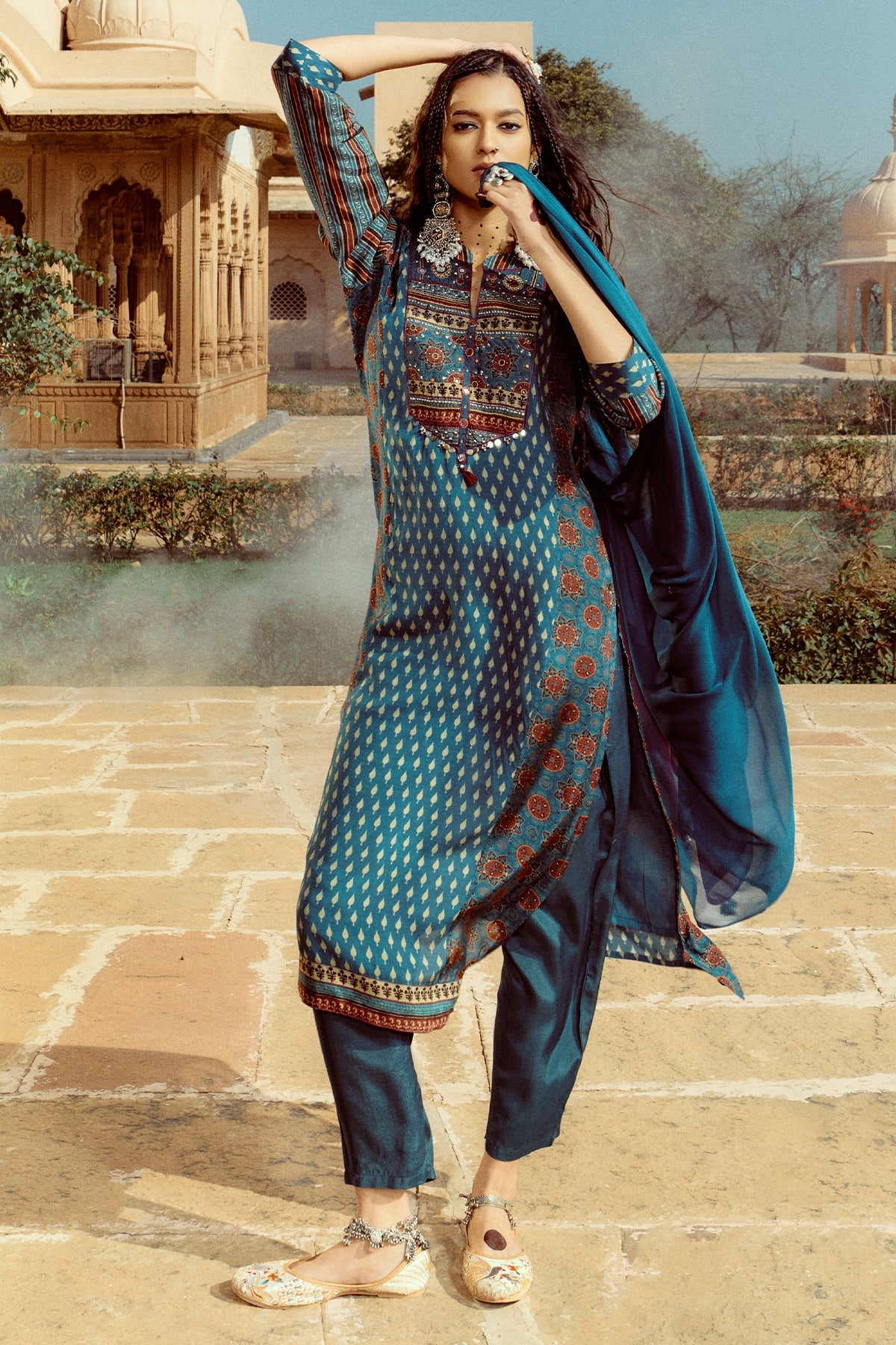 Green Printed Straight Kurta 3 Pcs Set