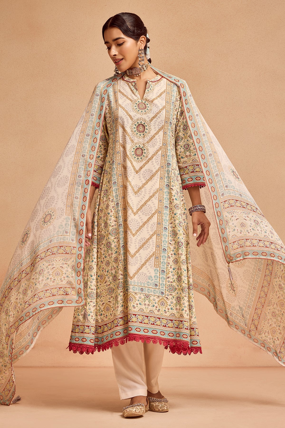 Cream Printed Kurta 3 Pcs Set