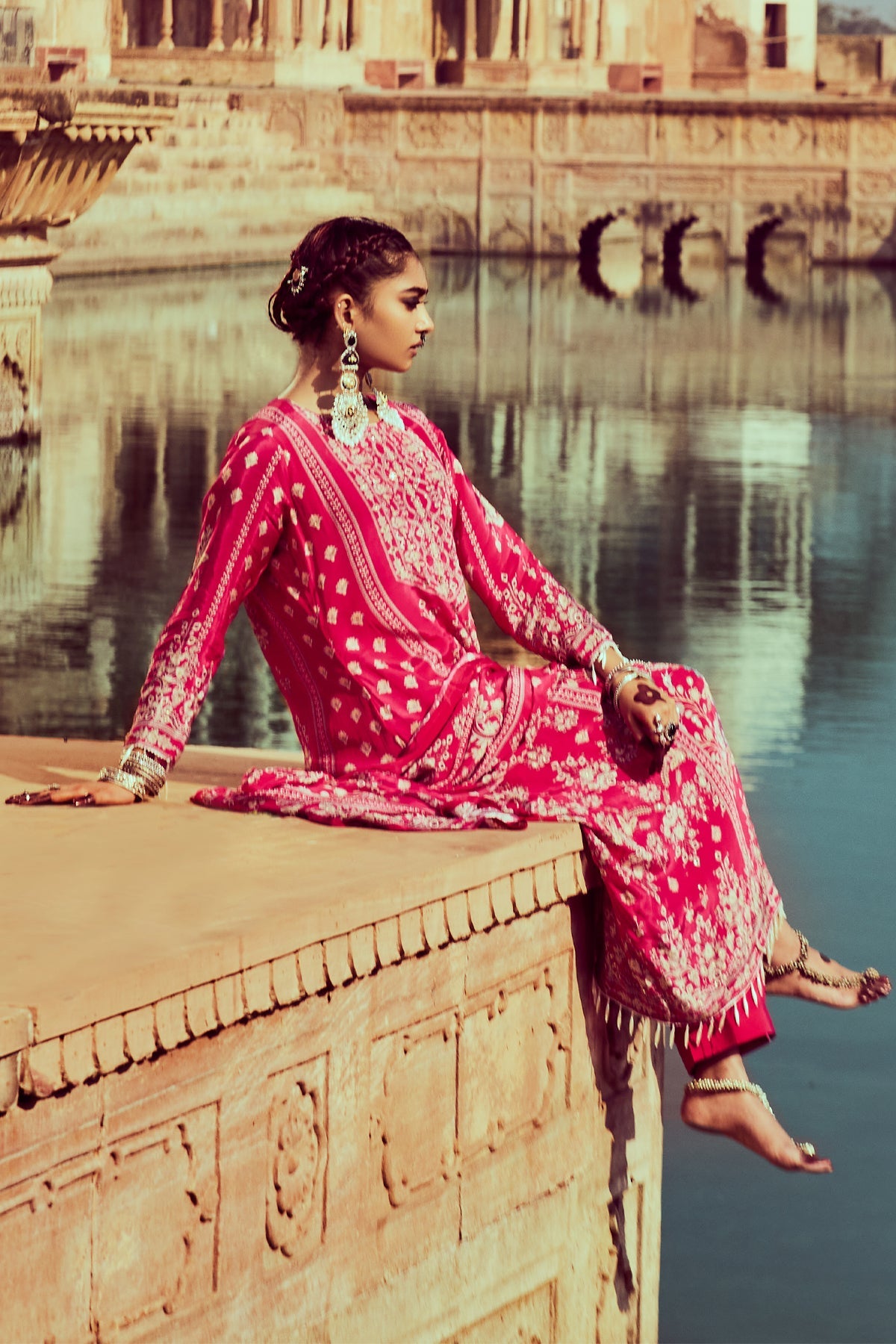 Pink Embellished Kurta 3 Pcs Set