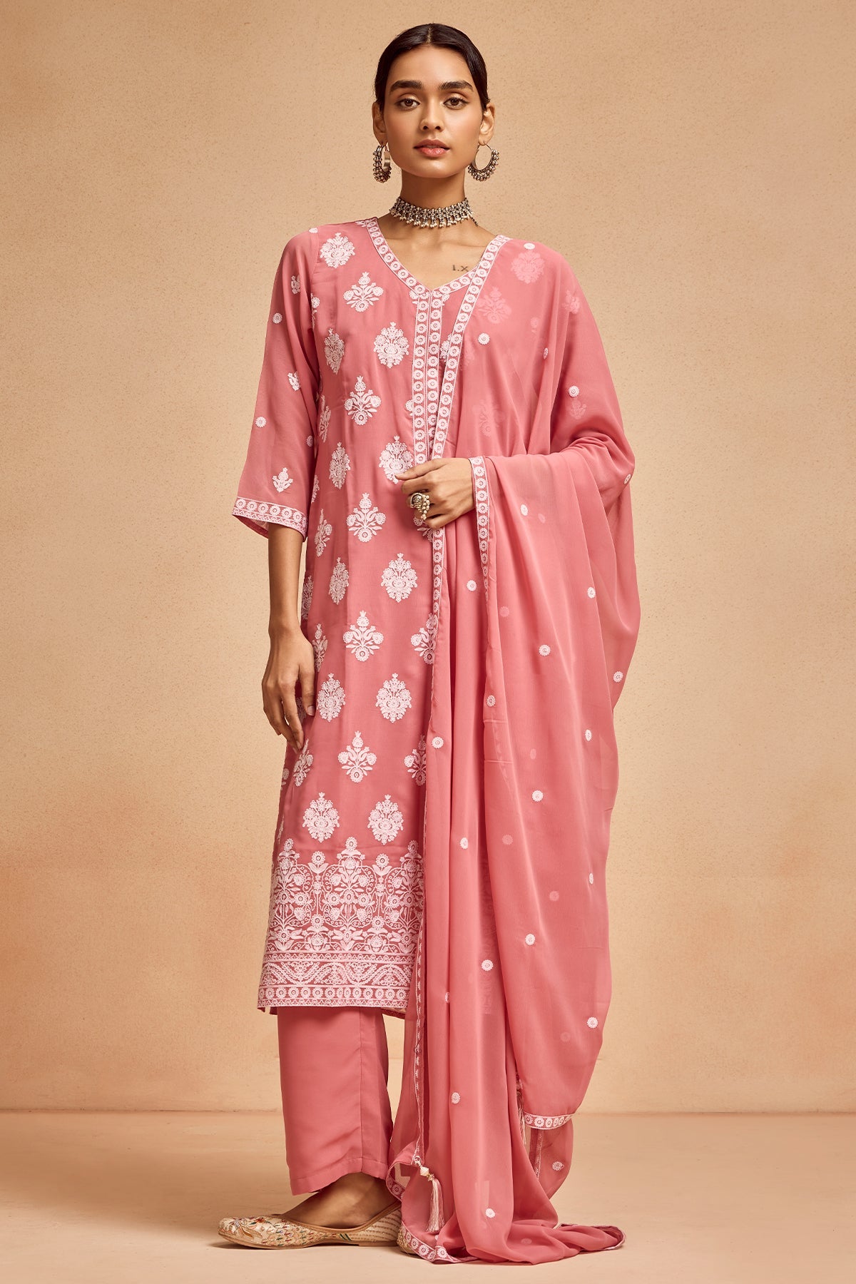 Pink Embroidered Kurta 3 Pcs Set