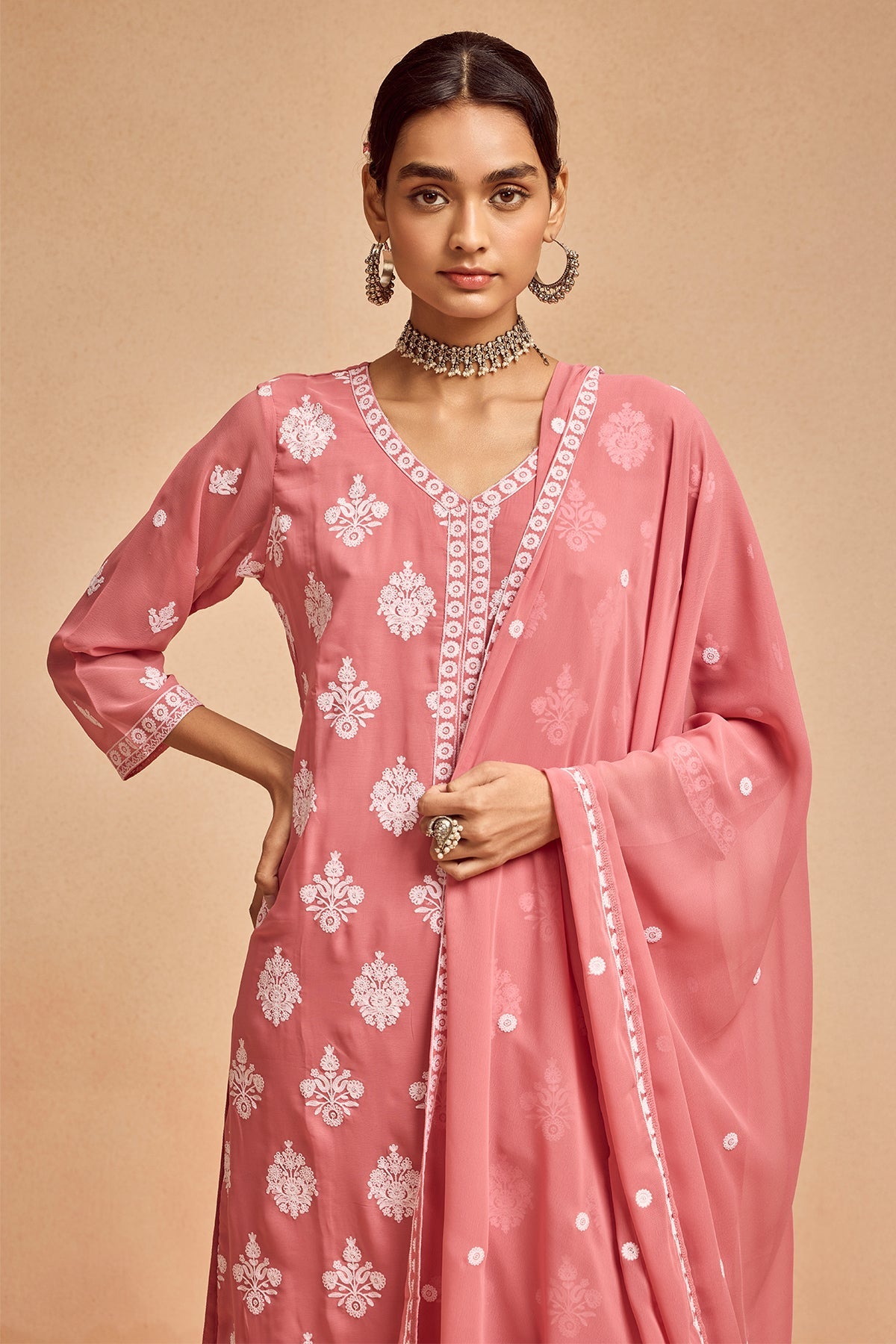 Pink Embroidered Kurta 3 Pcs Set