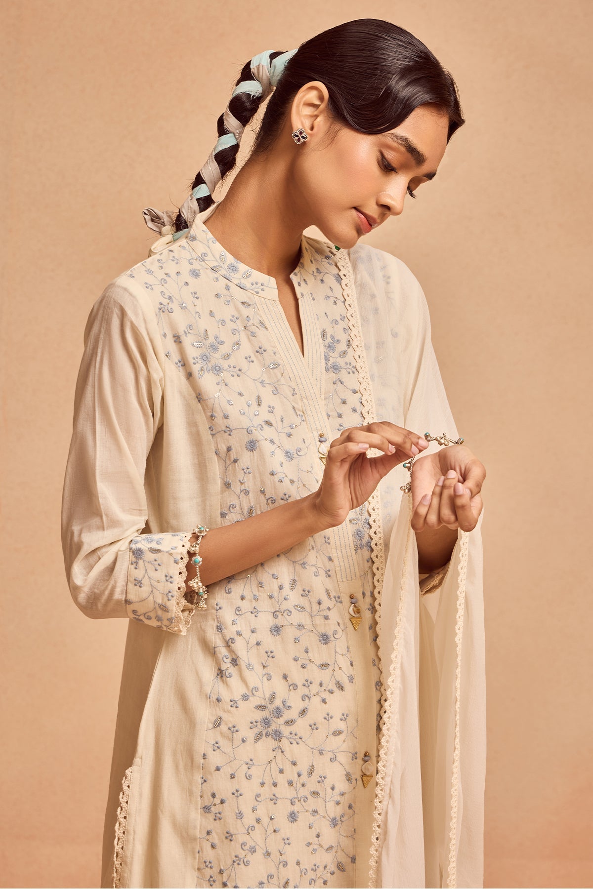 Cream Embroidered Kurta 3 Pcs Set