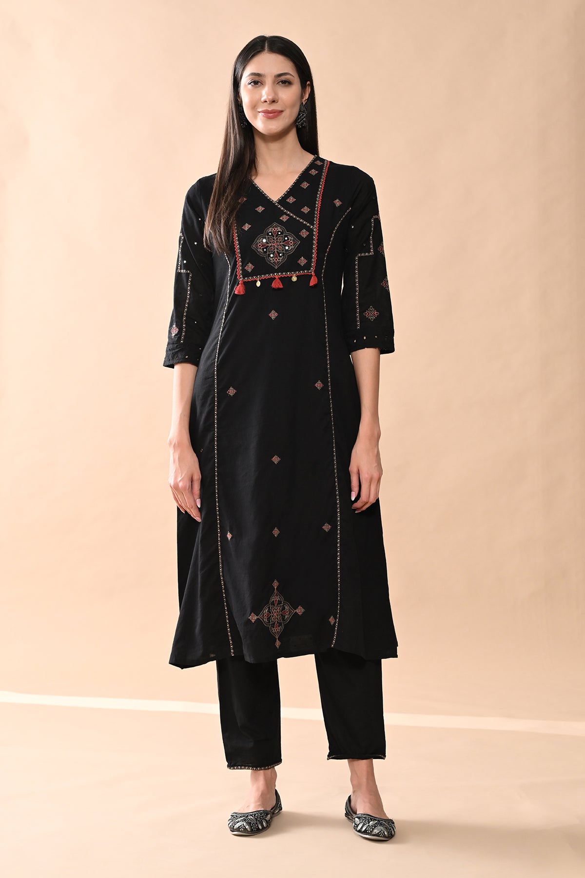 Black Embroidered Kurta 2 Pcs Set
