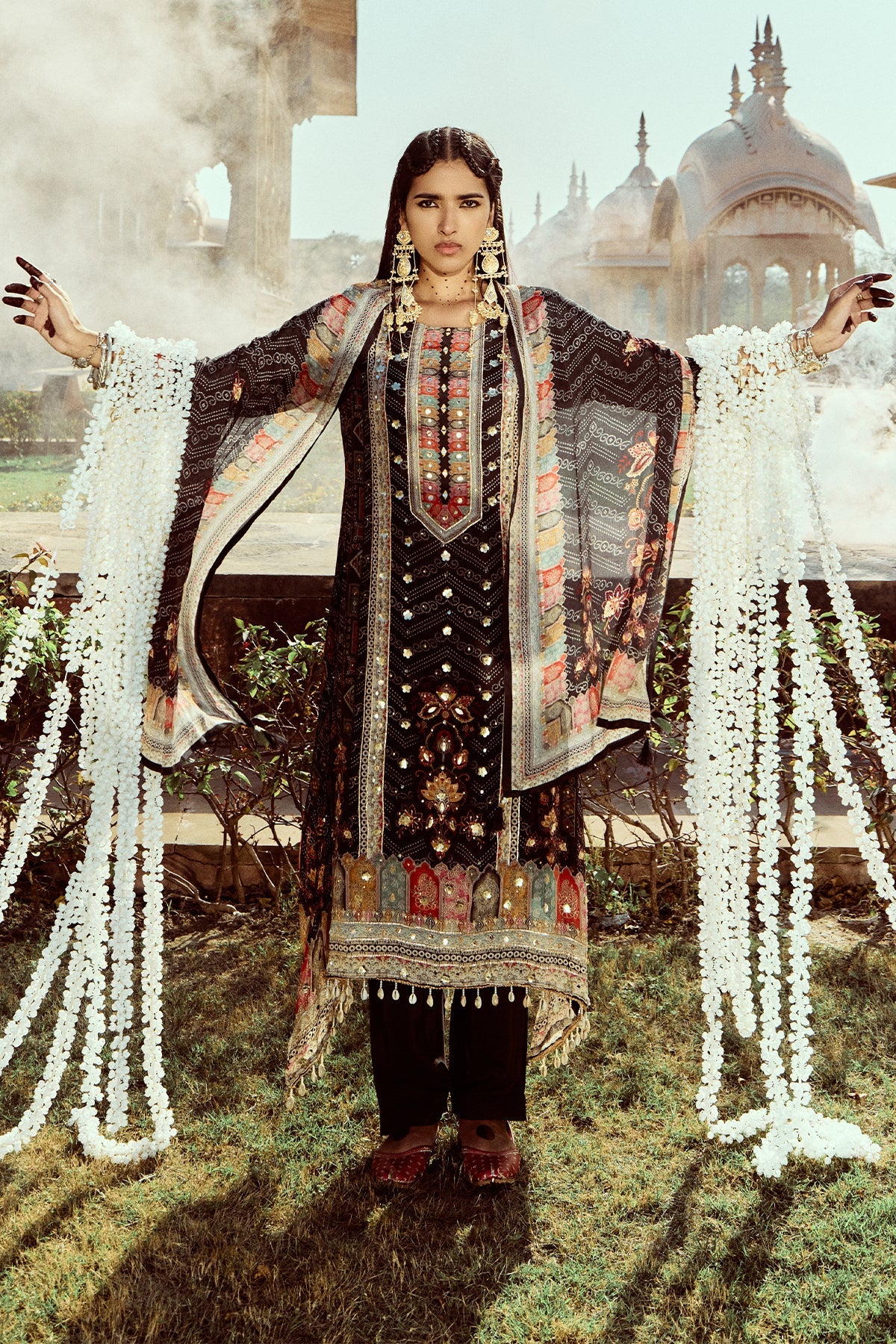 Black Embellished Kurta 3 Pcs Set