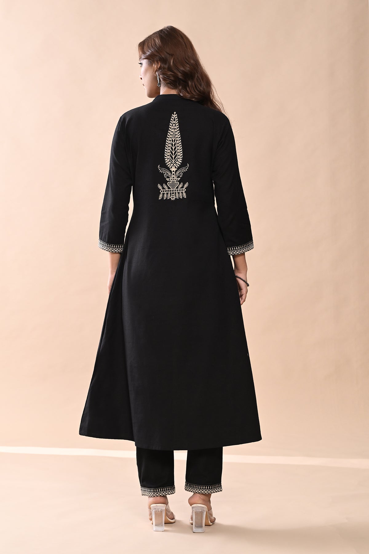 Black Embroidered Kurta 2 Pcs Set
