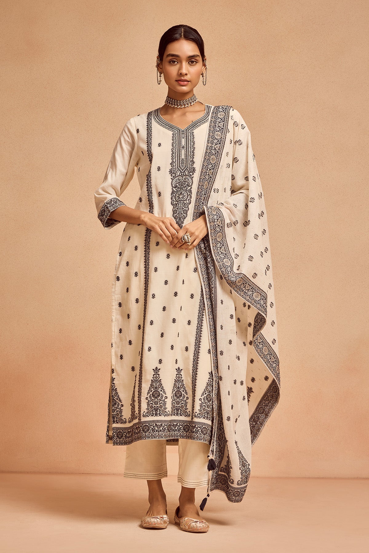 Cream Printed Kurta 3 Pcs Set