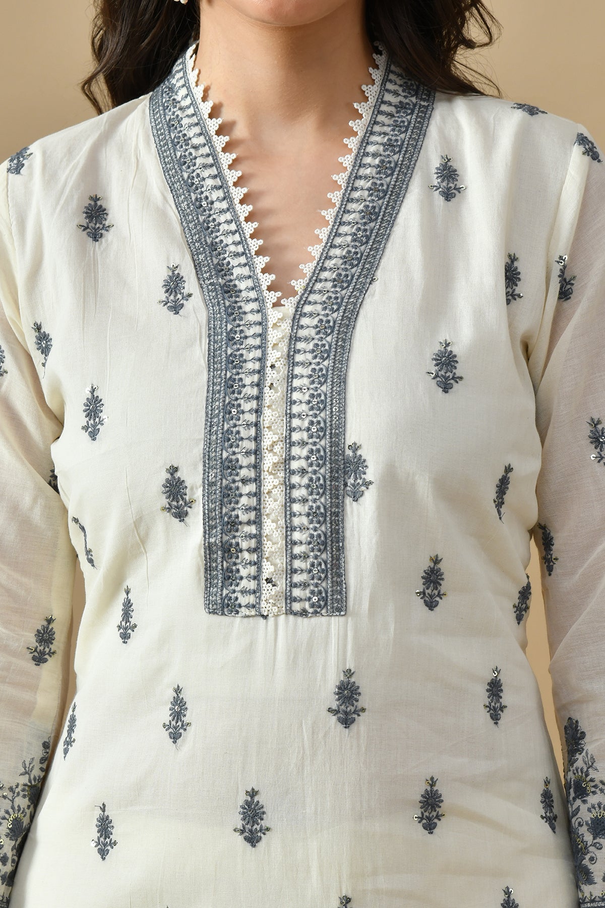 Cream Embroidered Kurta 3 Pcs Set