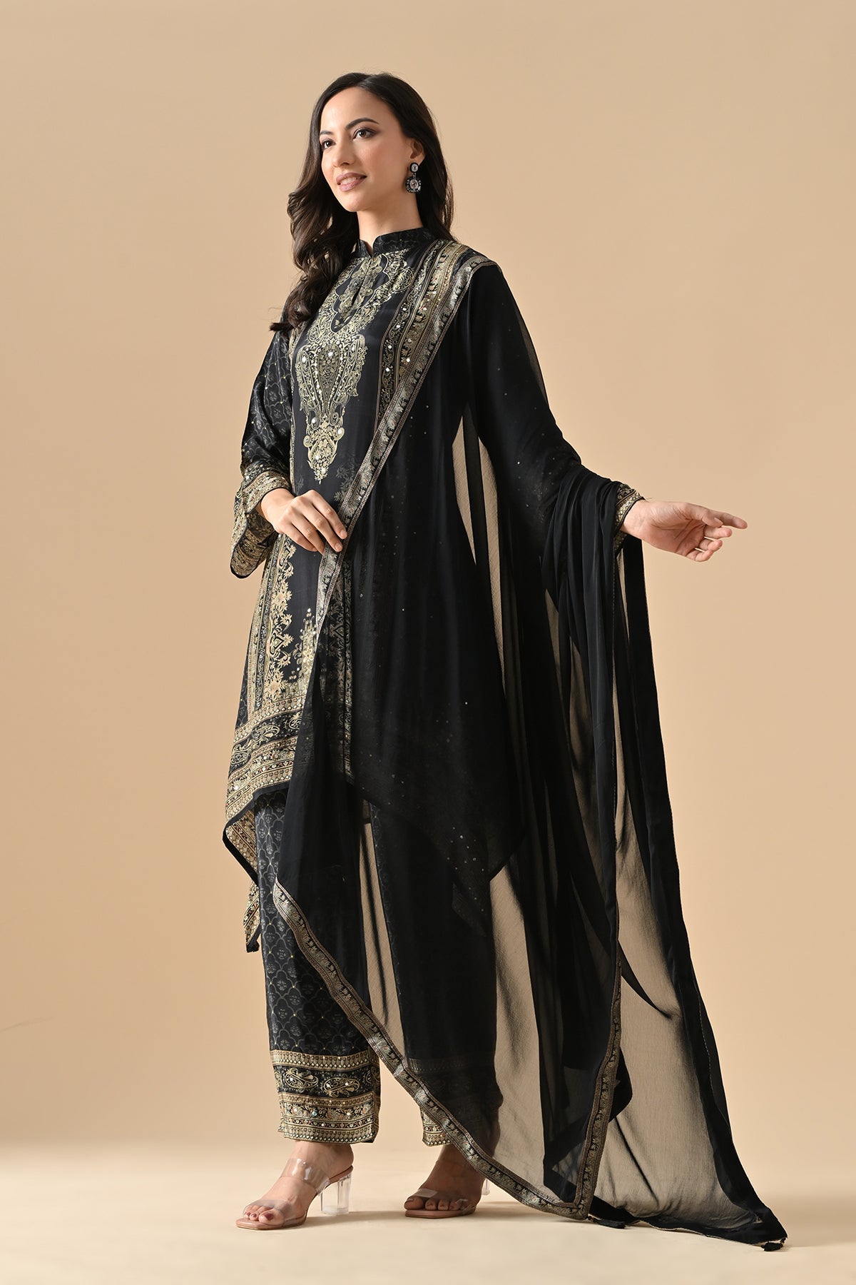 Black Embellished Kurta 3 Pcs Set