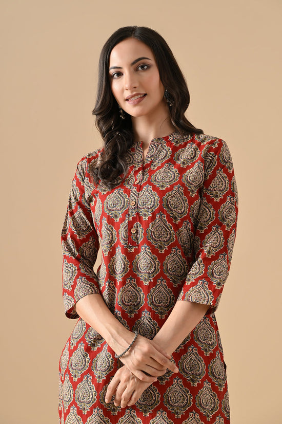 Maroon Printed Straight Kurta