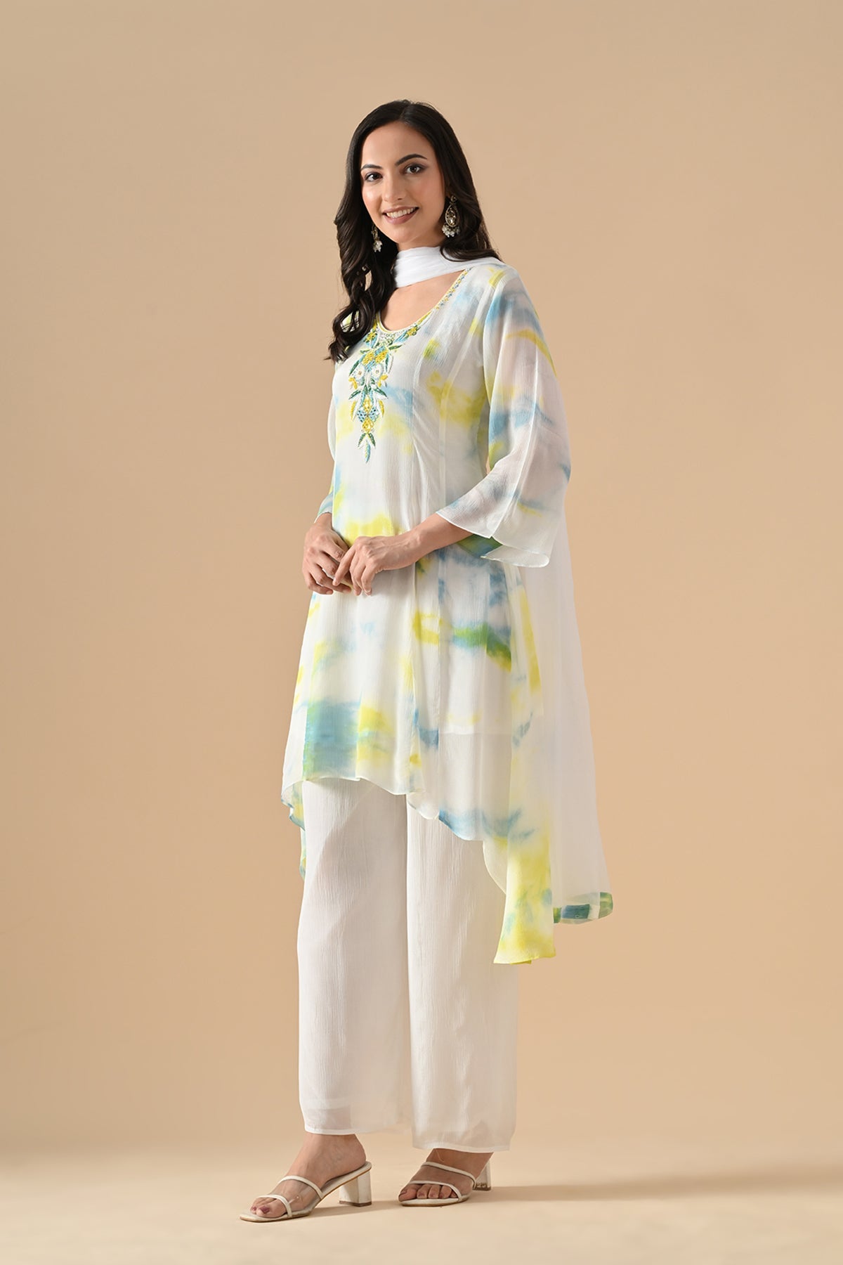 Cream Embroidered Kurta 3 Pcs Set