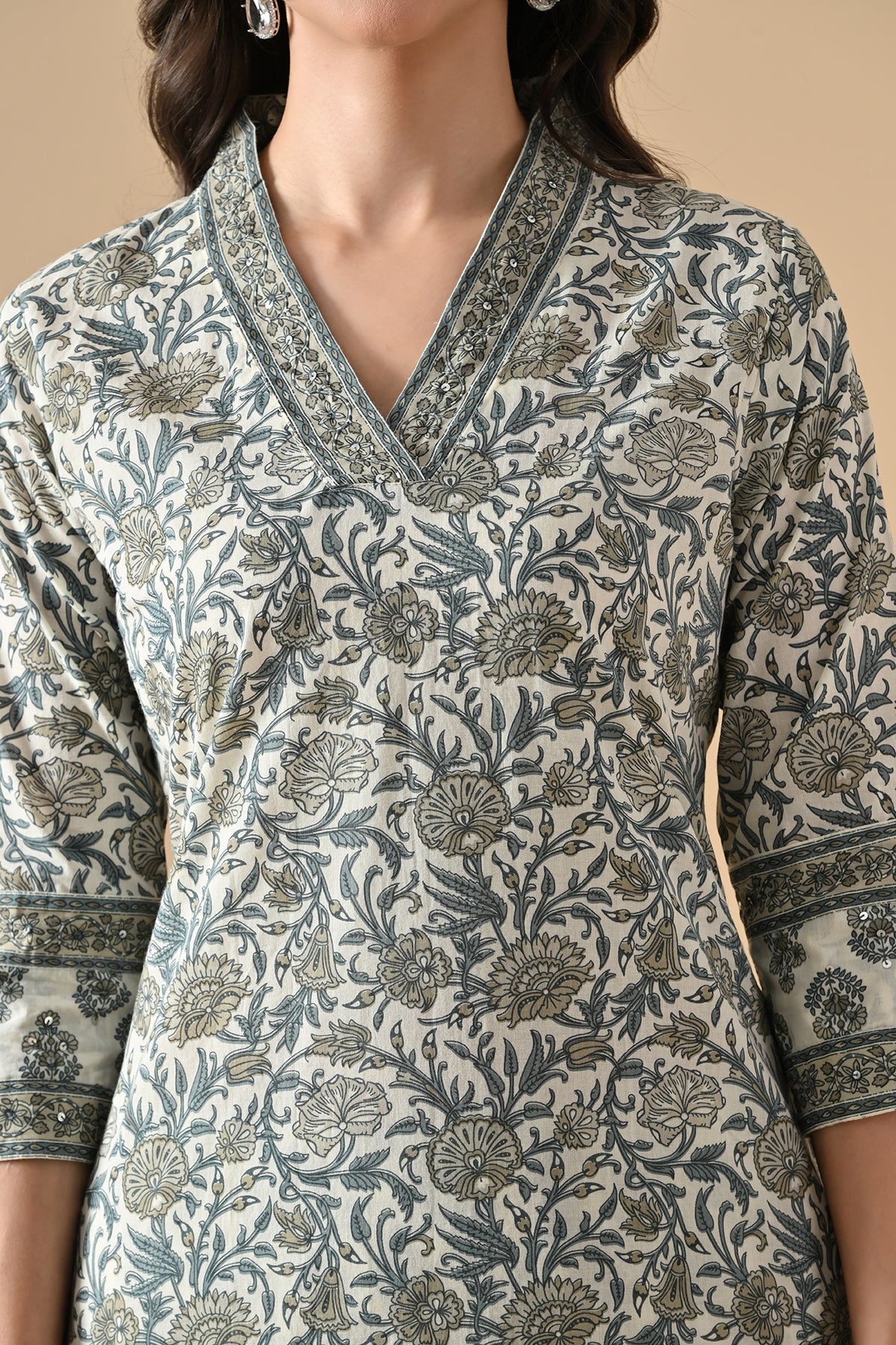 Cream Printed Kurta 3 Pcs Set