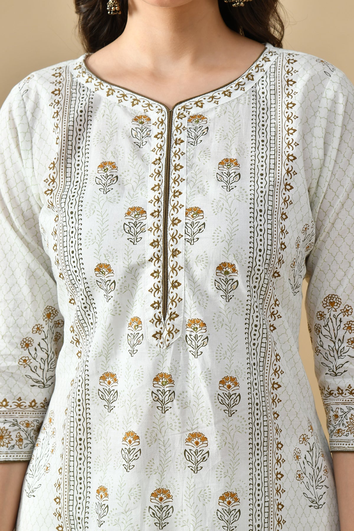 Cream Printed Kurta 3 Pcs Set