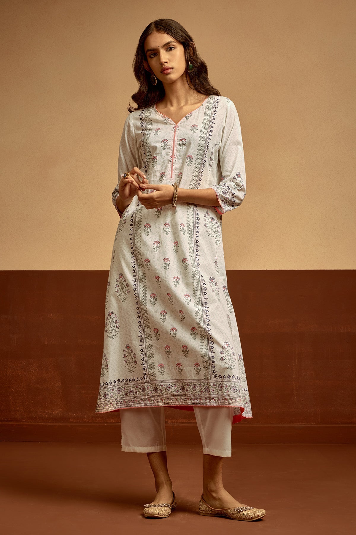 White Printed Kurta 3 Pcs Set