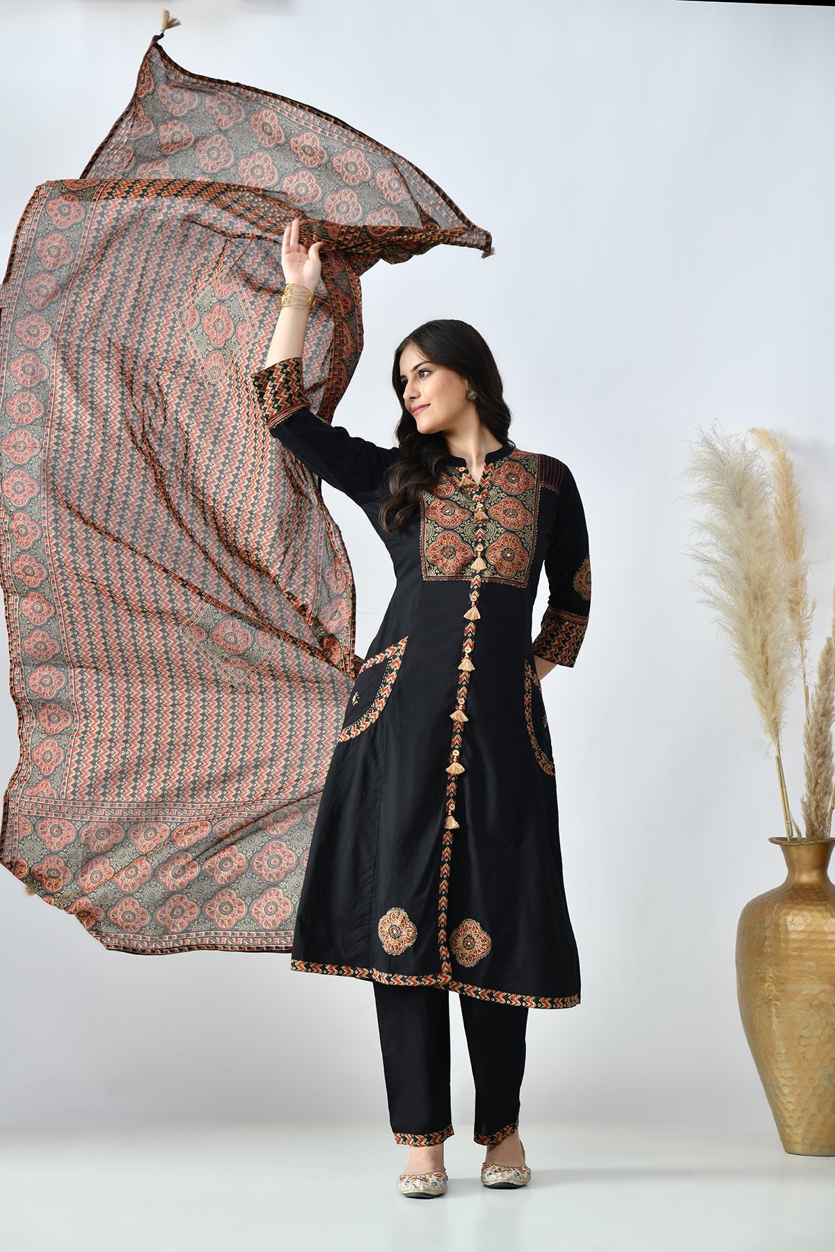 Black Printed Kurta 3 Pcs Set