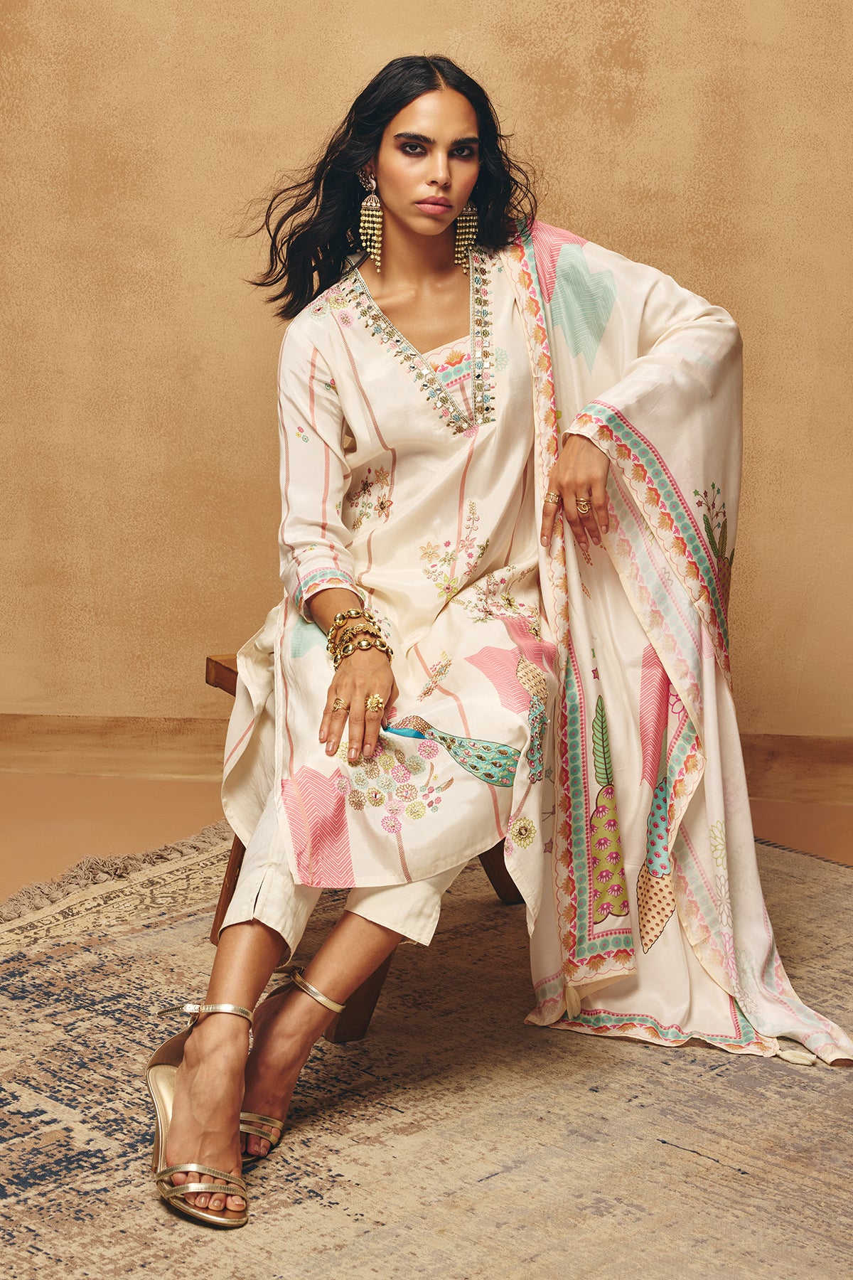 Cream Embellished Kurta 3 Pcs Set