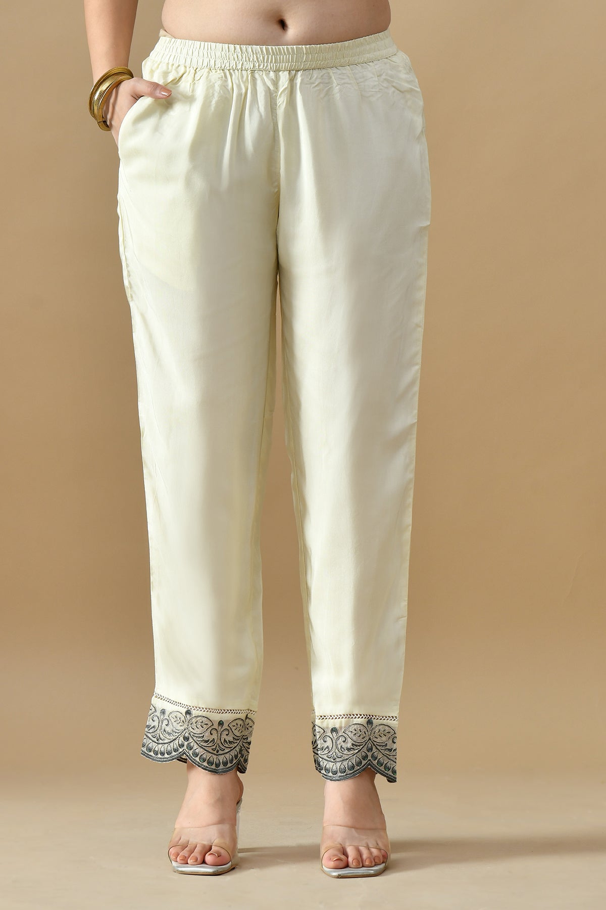 Cream Embroidered Kurta 3 Pcs Set