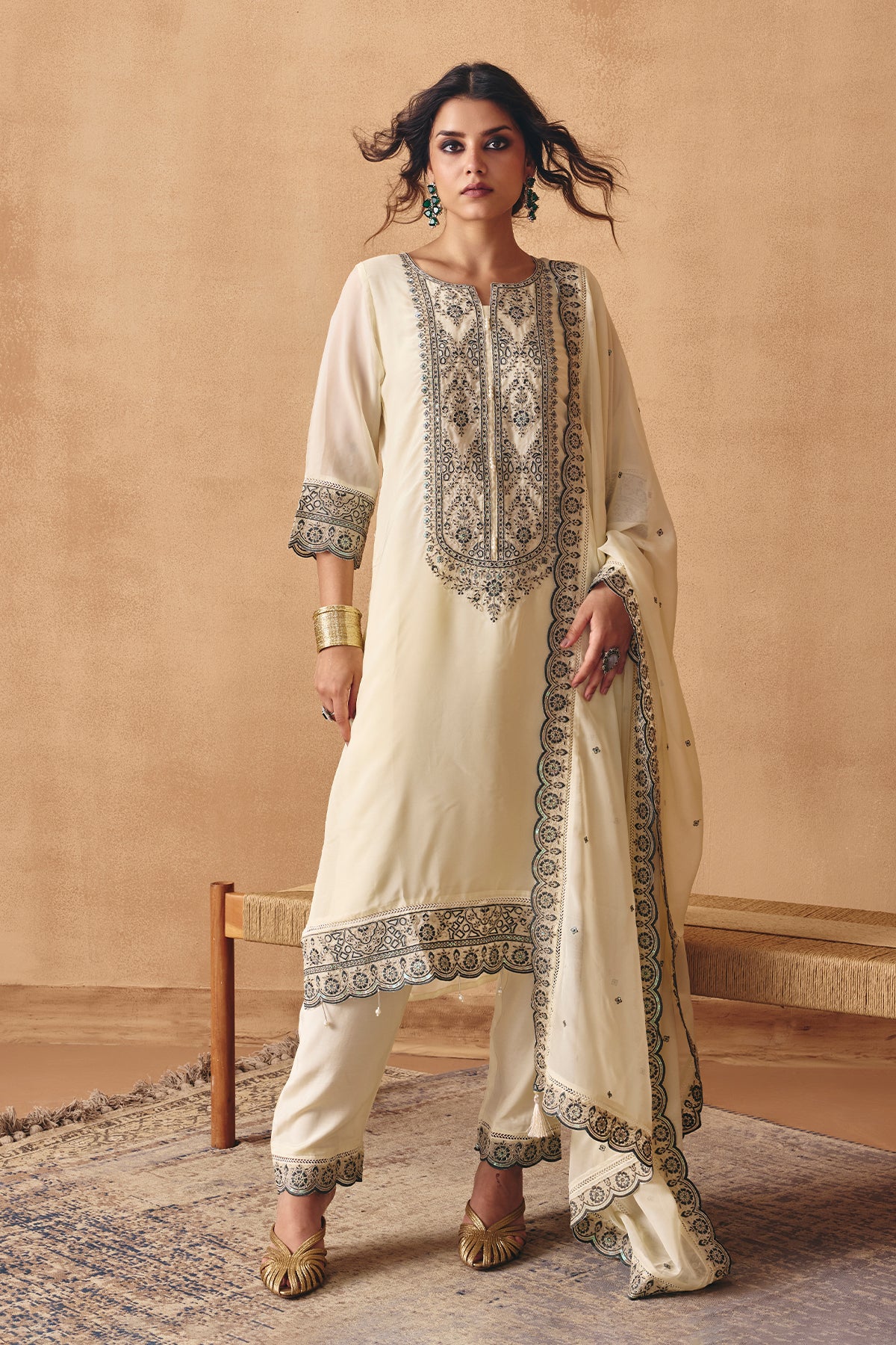 Cream Embroidered Kurta 3 Pcs Set