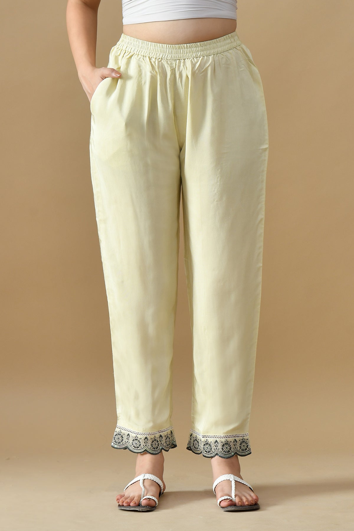 Cream Embroidered Kurta 3 Pcs Set