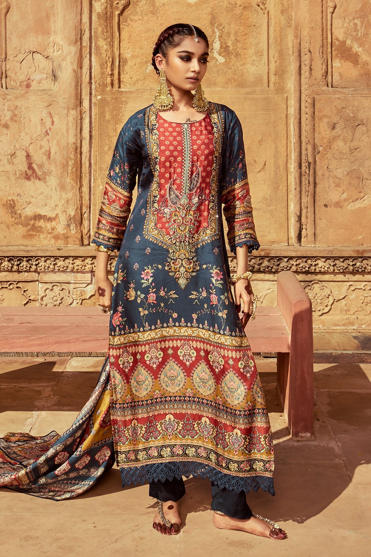 Blue Embellished Kurta 3 Pcs Set