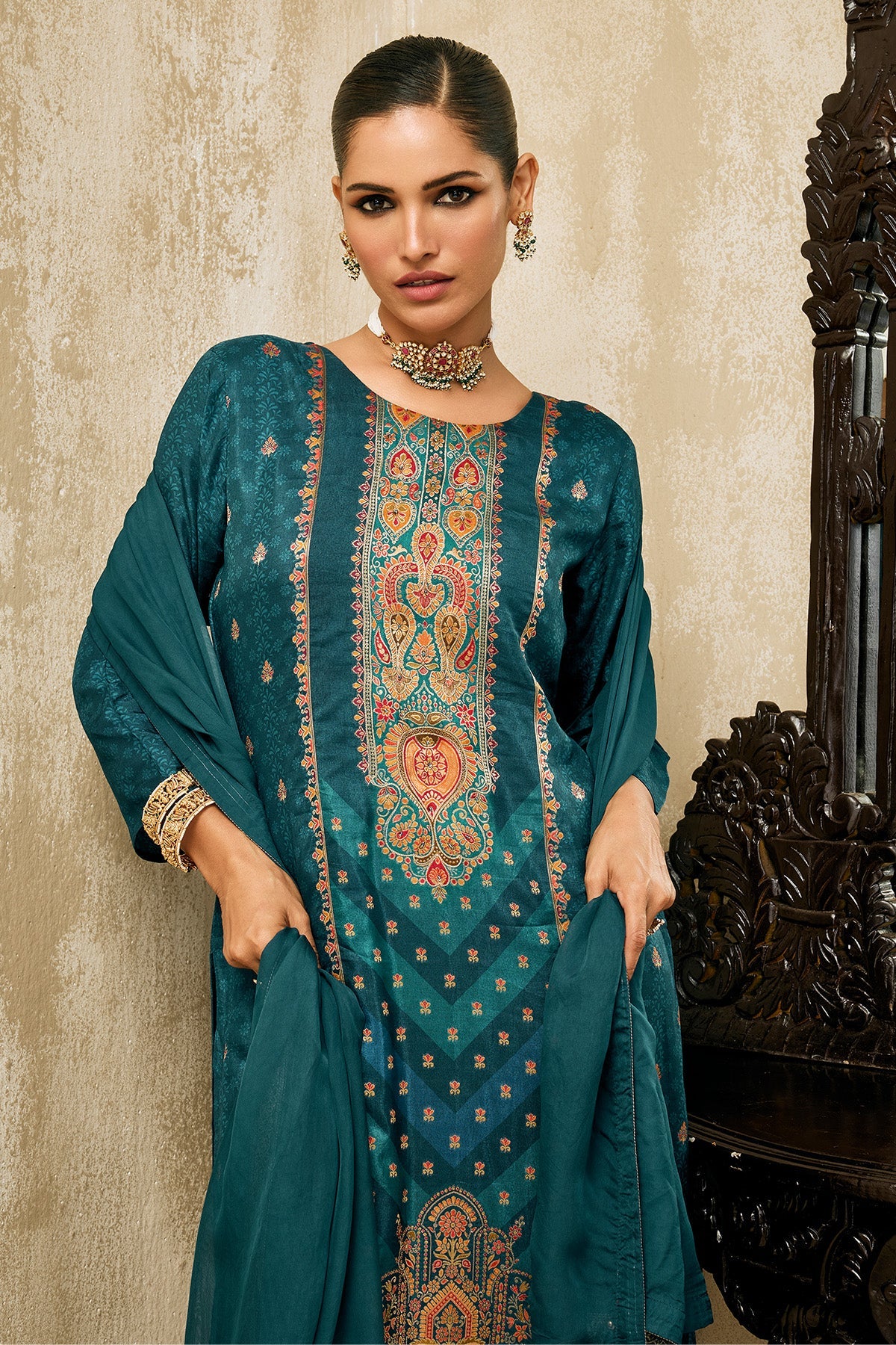 Blue Embellished Kurta 3 Pcs Set