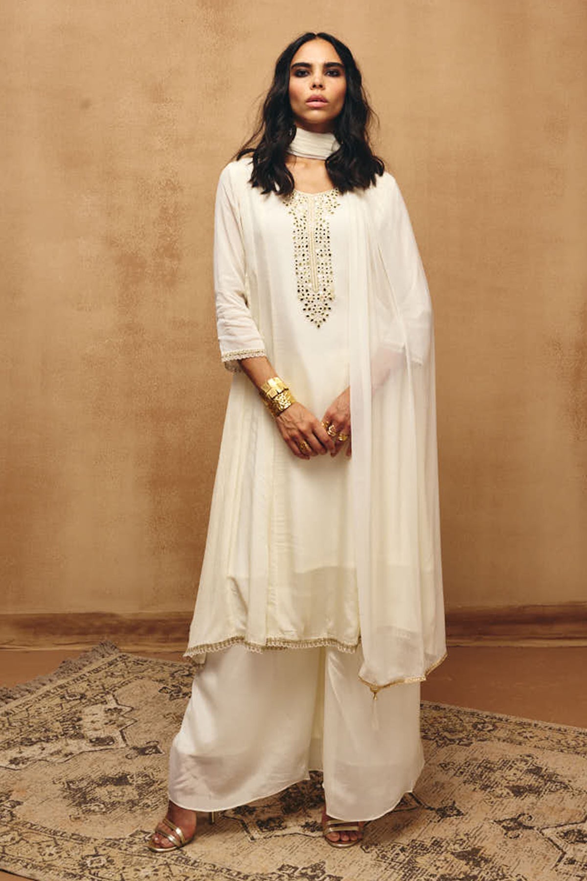 Cream Solid Kurta 3 Pcs Set