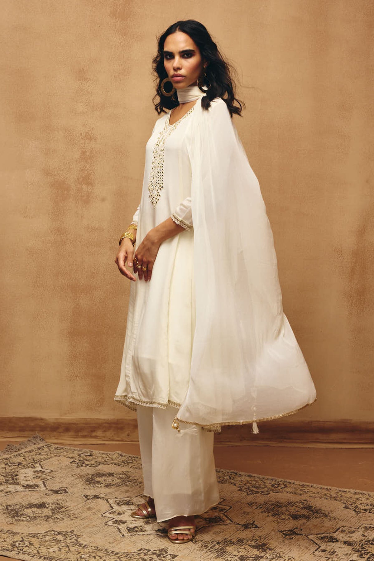 Cream Solid Kurta 3 Pcs Set