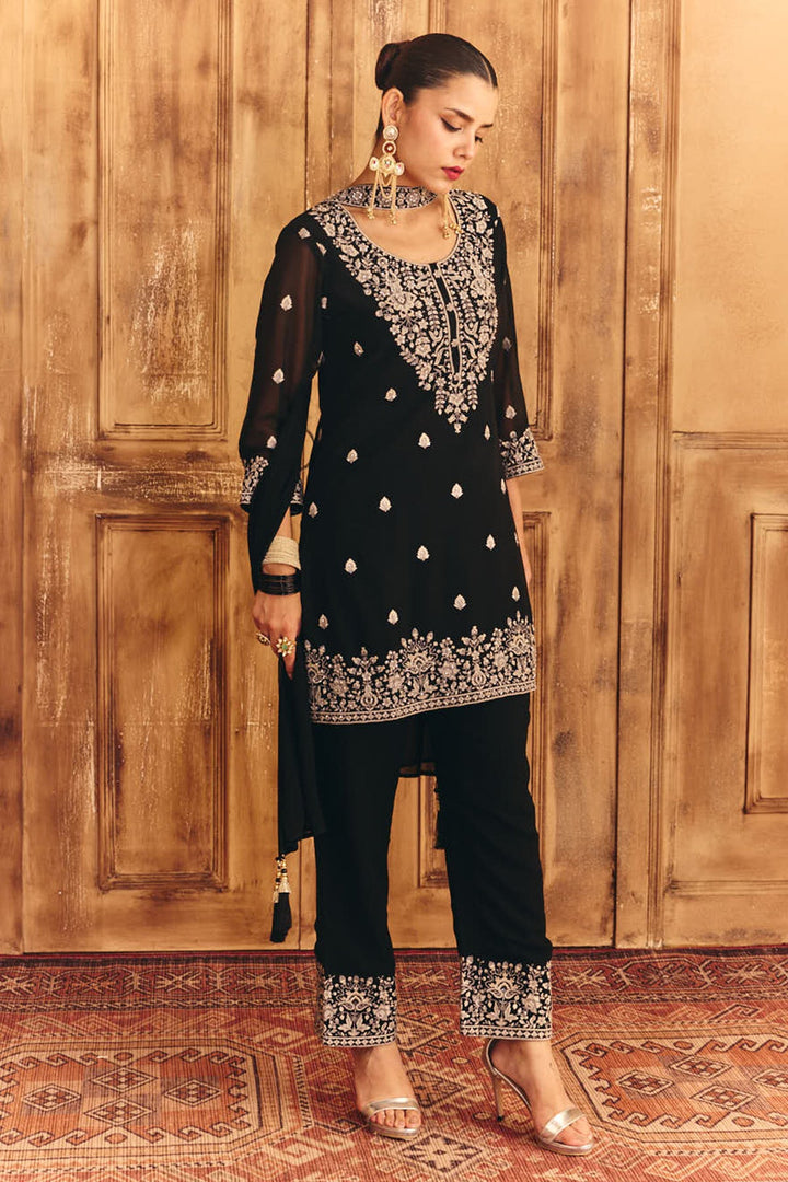 Black Embroidered Kurta Set