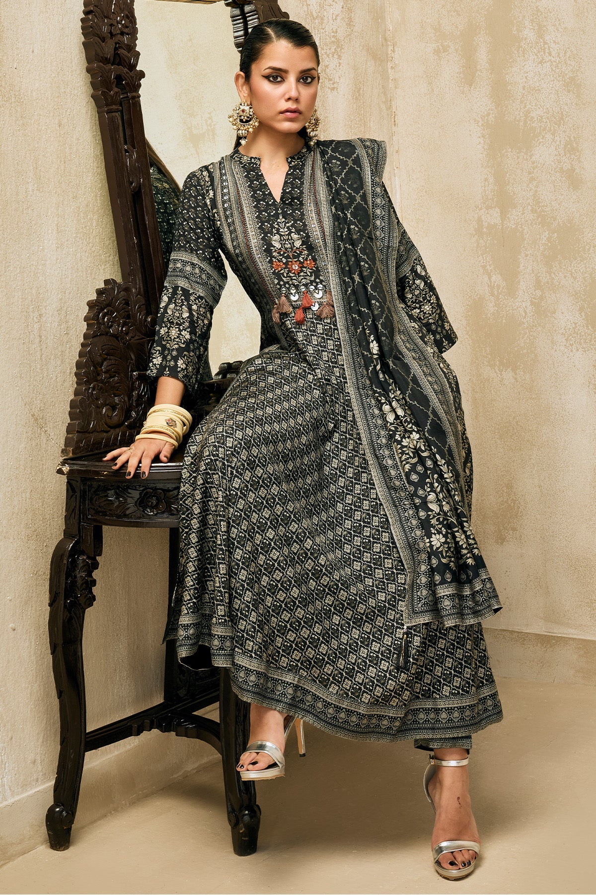 Black Printed Kurta 3 Pcs Set