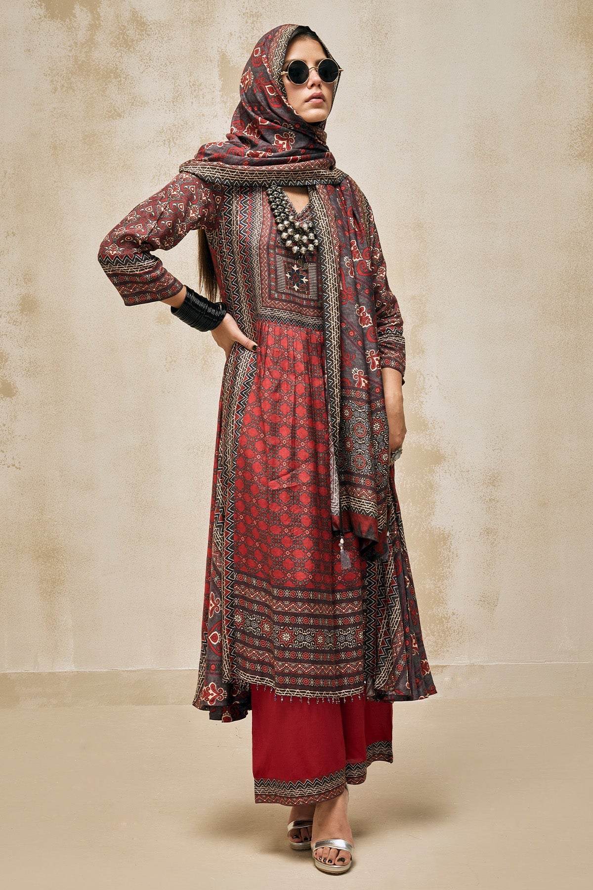 Maroon Printed Kurta 3 Pcs Set