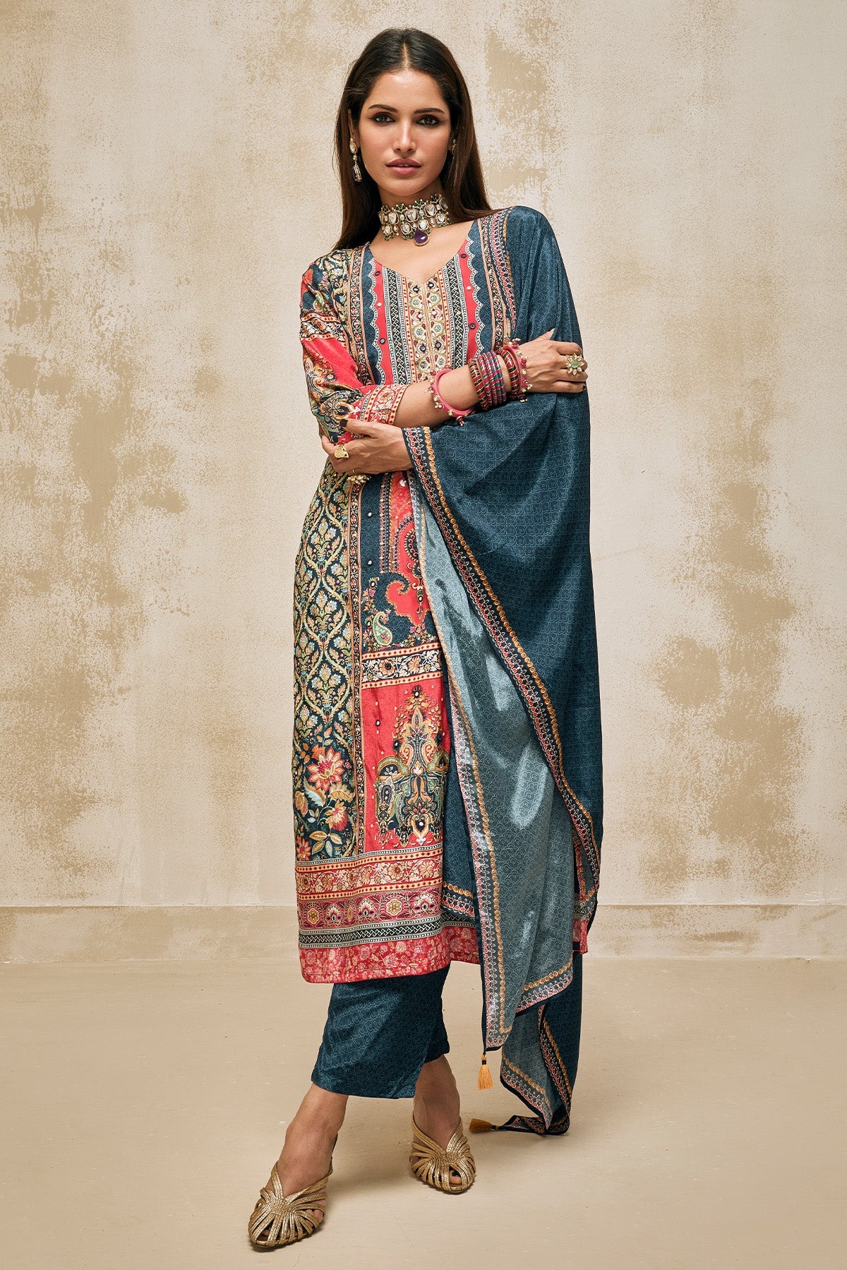 Blue Embellished Kurta 3 Pcs Set