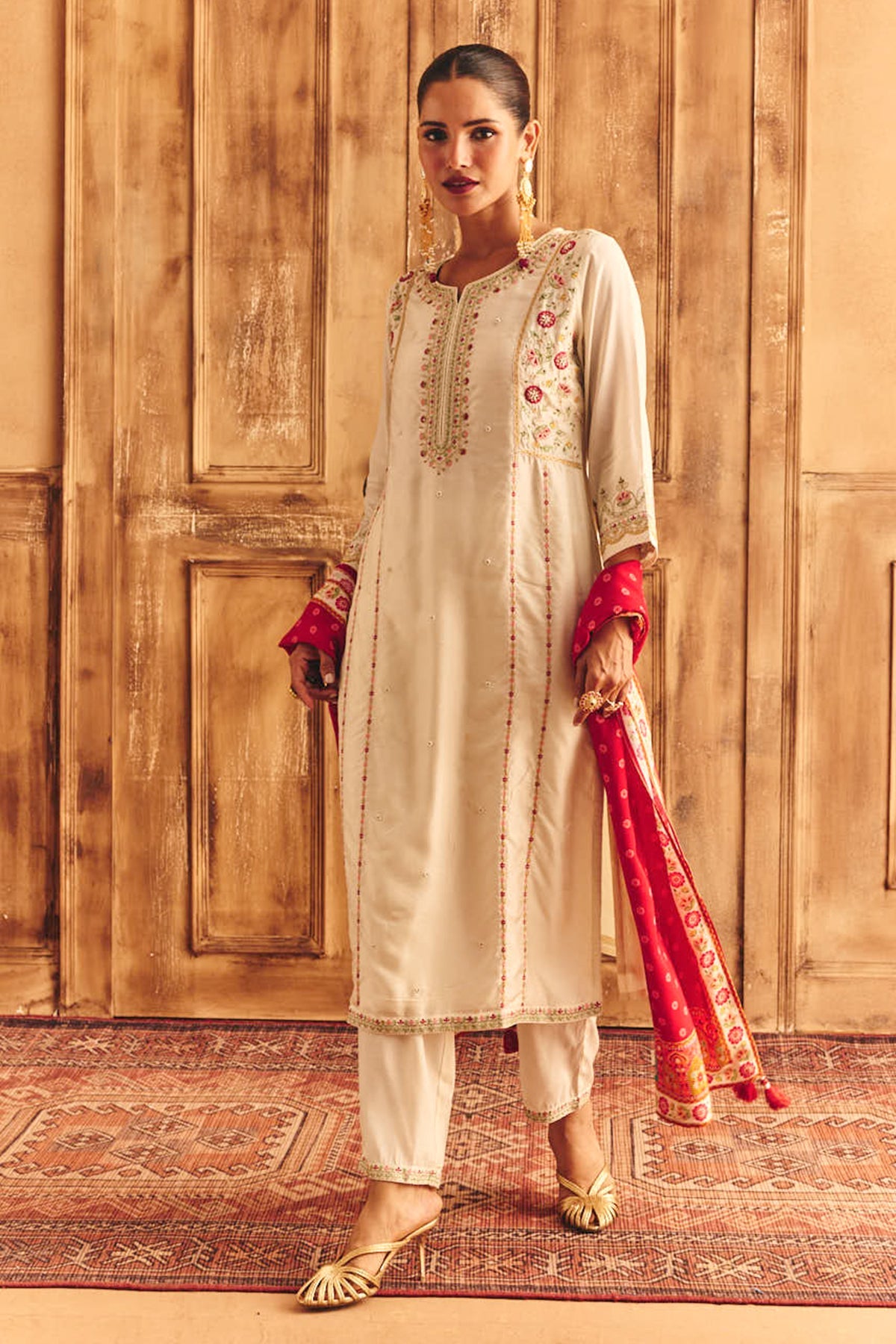 Cream Embroidered Kurta 3 Pcs Set
