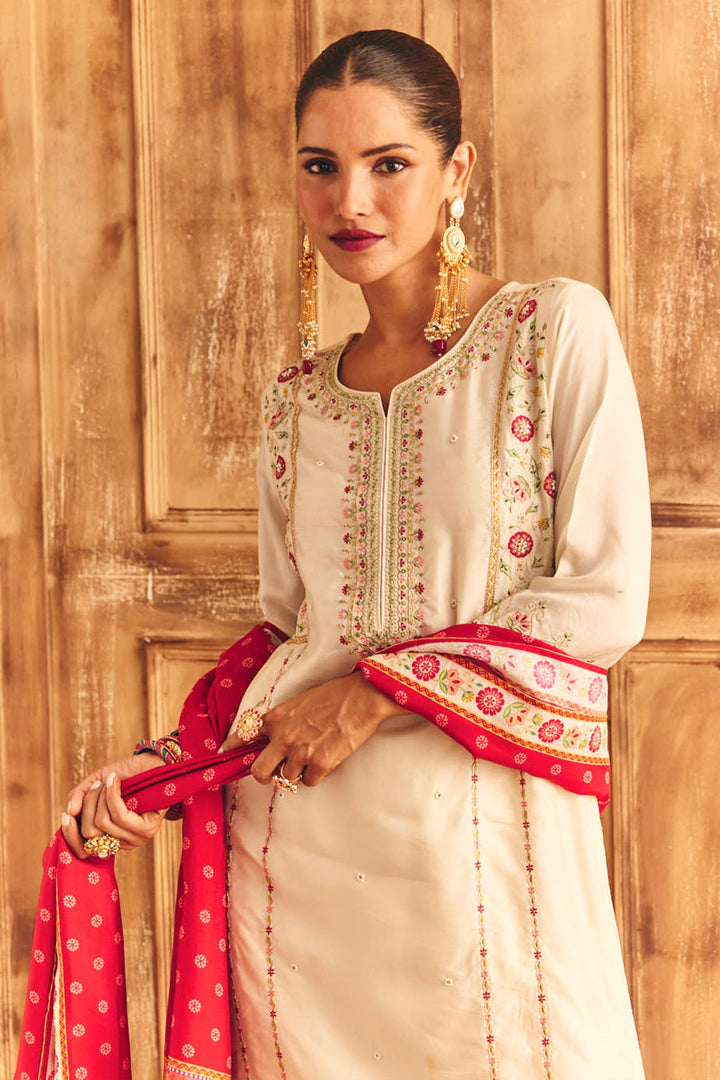 Cream Embroidered Kurta Set (3 Piece)