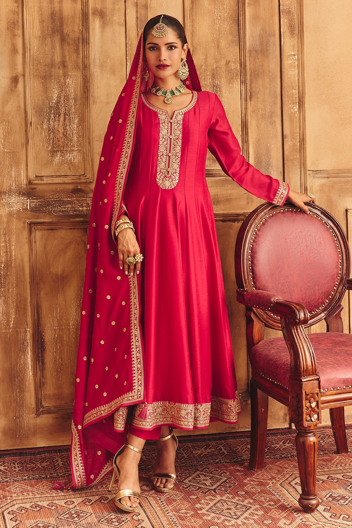 Magenta Embroidered Kurta 3 Pcs Set