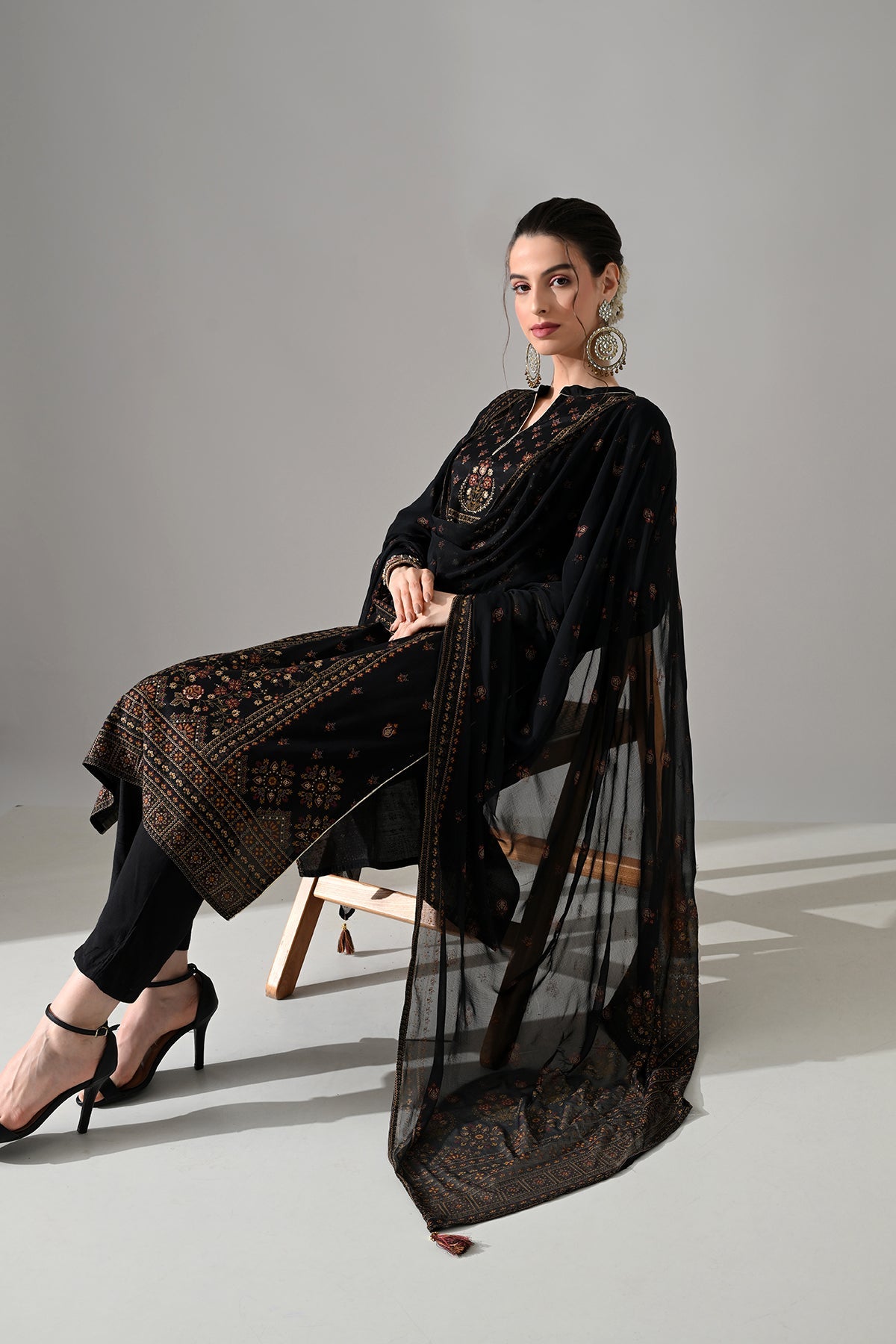Black Printed Kurta 3 Pcs Set
